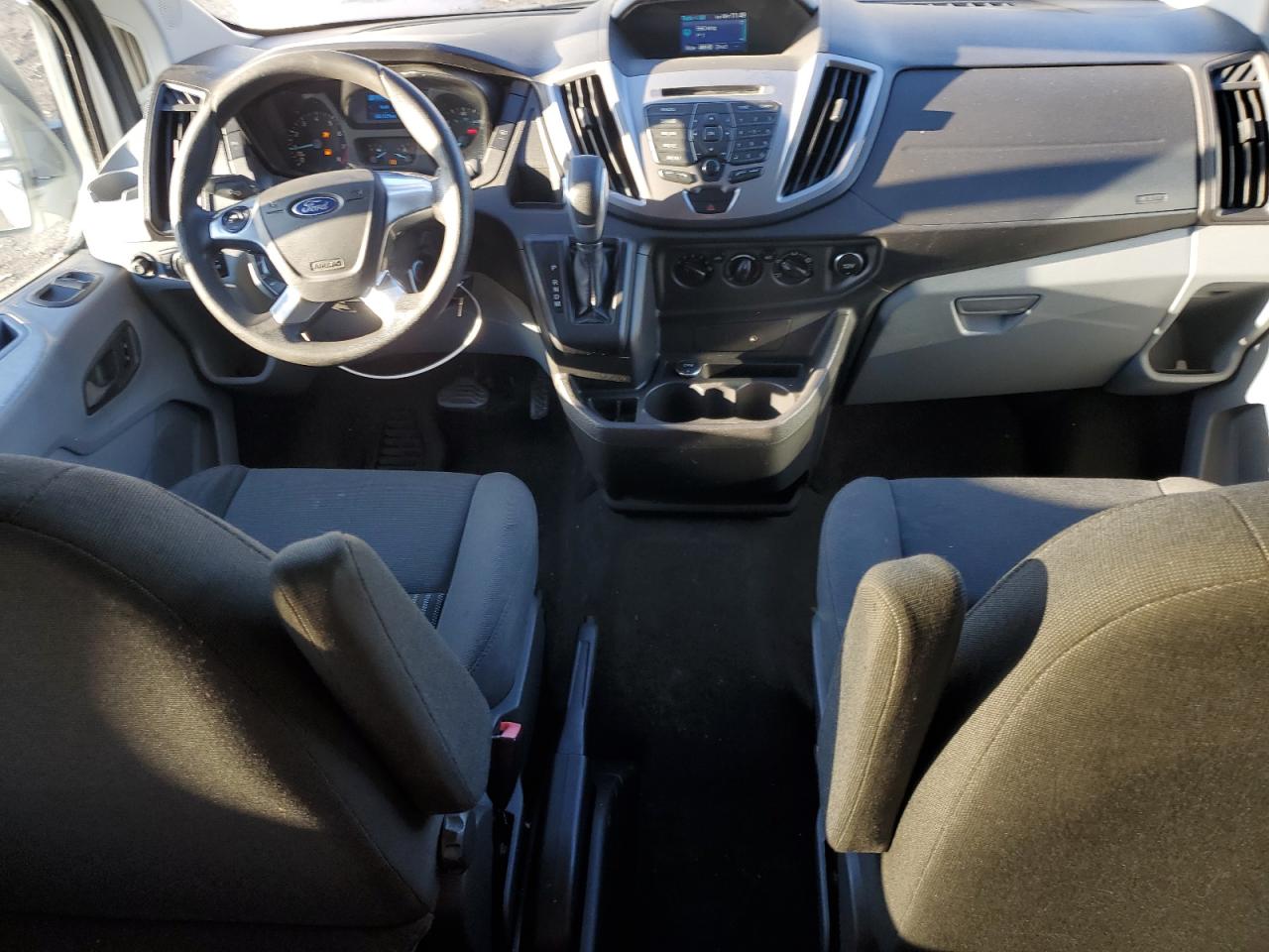 2015 Ford Transit Delivery Van VIN: 1FMZK1YM5FKA84940 Lot: 89624125