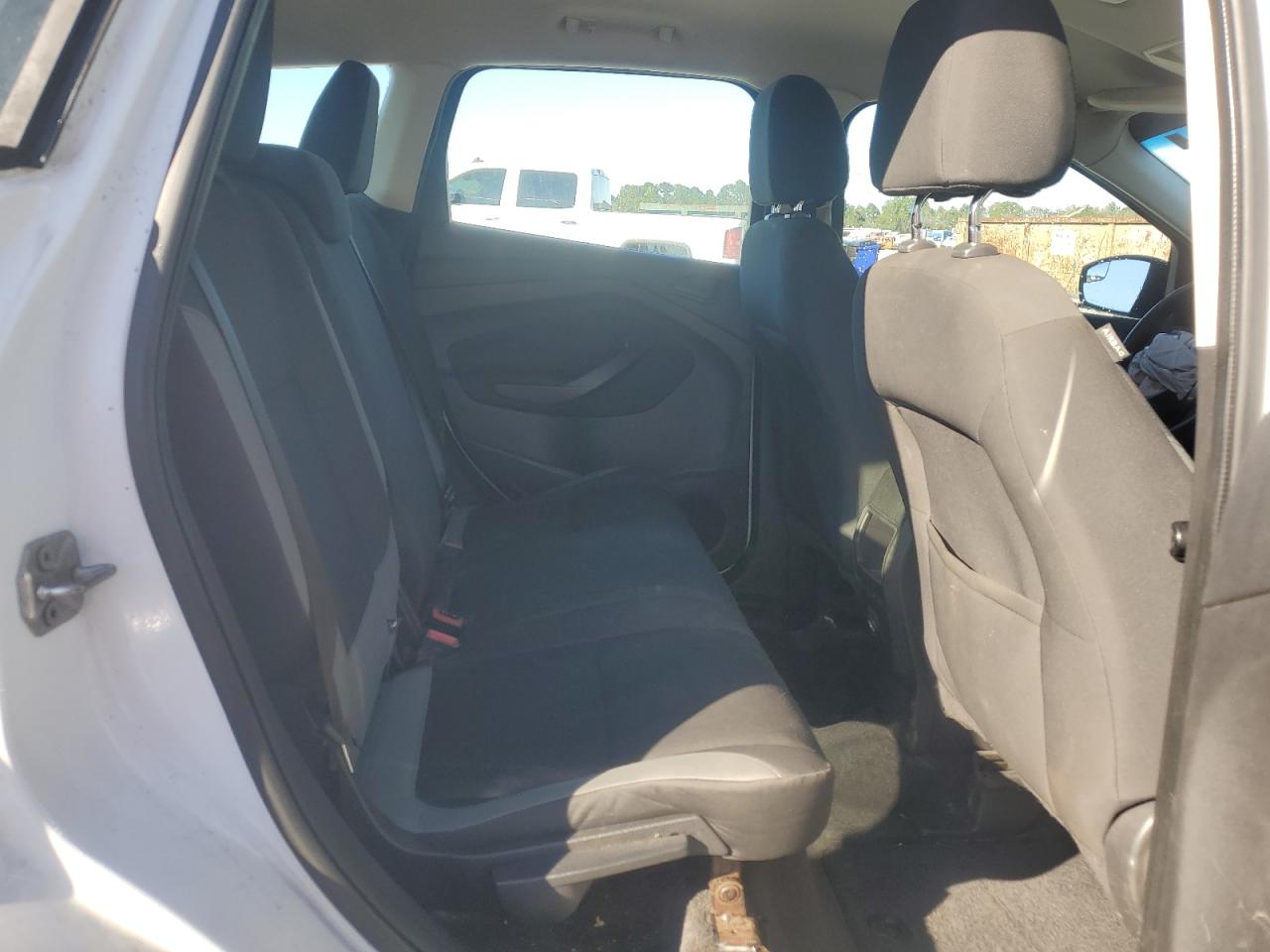 2013 Ford Escape S VIN: 1FMCU0F70DUA57315 Lot: 89639575