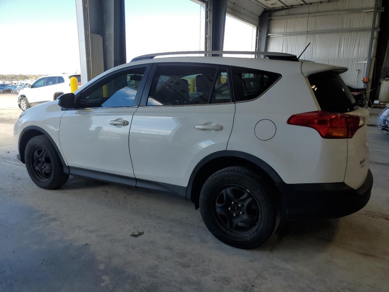 2015 Toyota Rav4 Le white  gas 2T3BFREV0FW260807 photo #3
