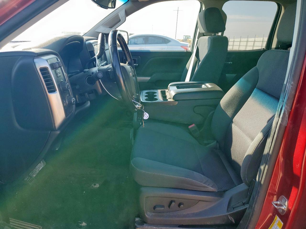 2018 Chevrolet Silverado K1500 Lt VIN: 1GCVKREC6JZ320010 Lot: 63854355