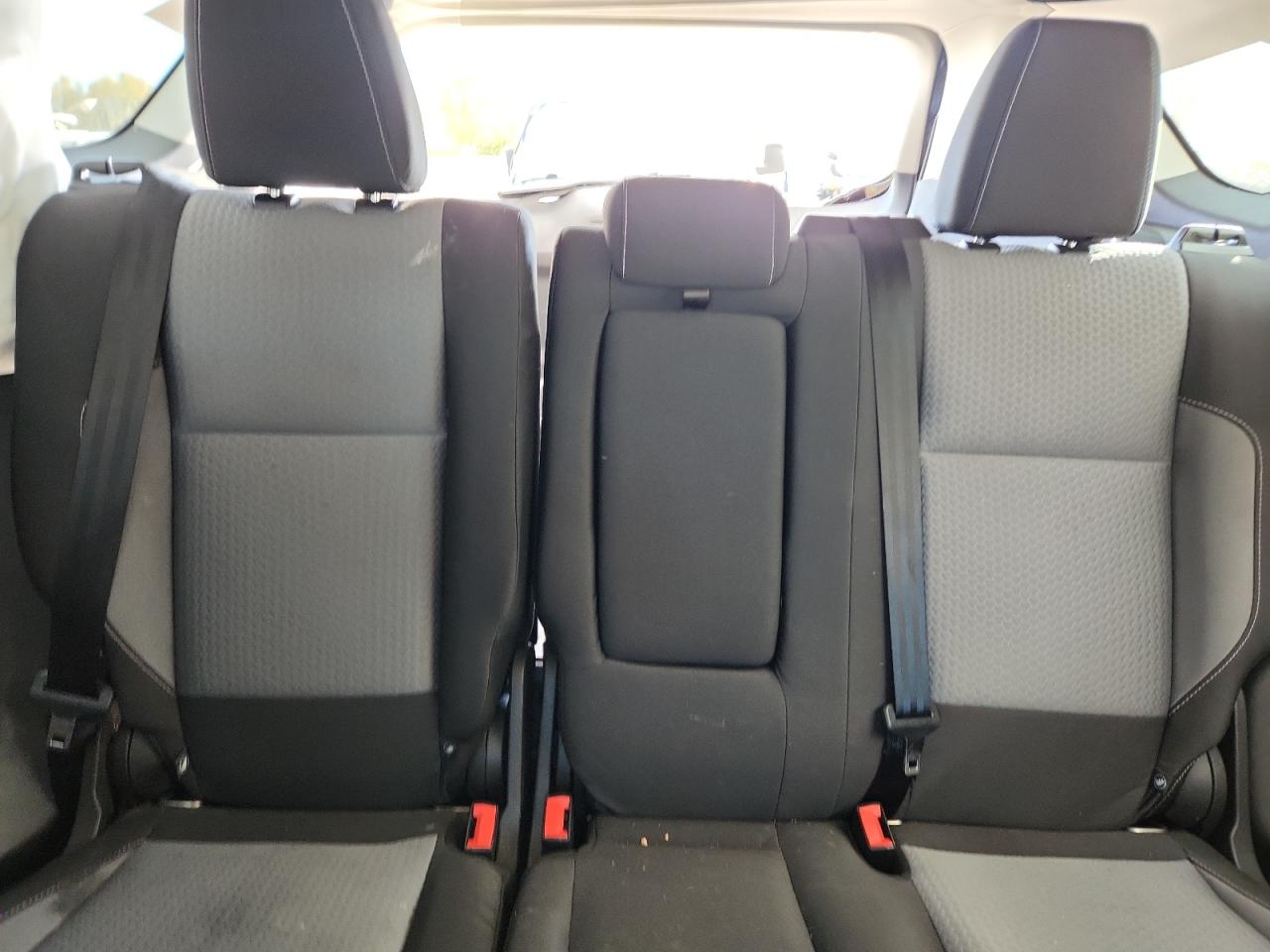 2017 Ford Escape Se VIN: 1FMCU0GD0HUF04865 Lot: 90090325