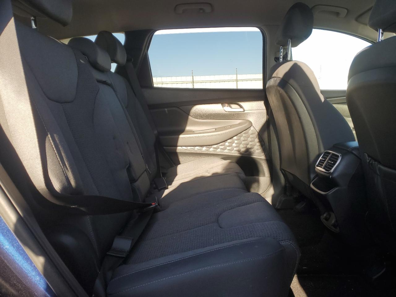 2019 Hyundai Santa Fe Se VIN: 5NMS2CAD8KH103532 Lot: 80732975