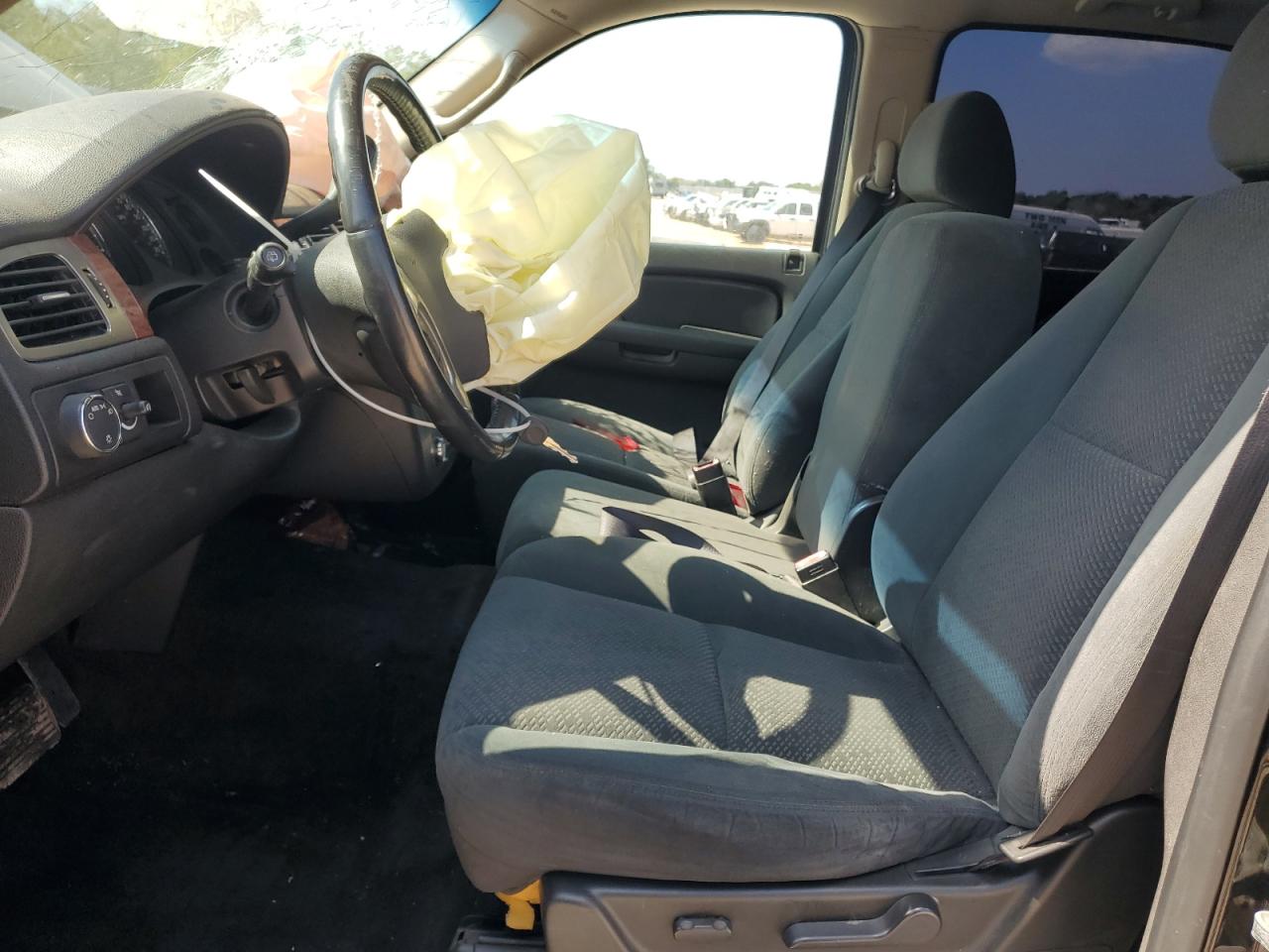 2007 GMC Yukon Xl C1500 VIN: 1GKFC16017J288652 Lot: 85152585