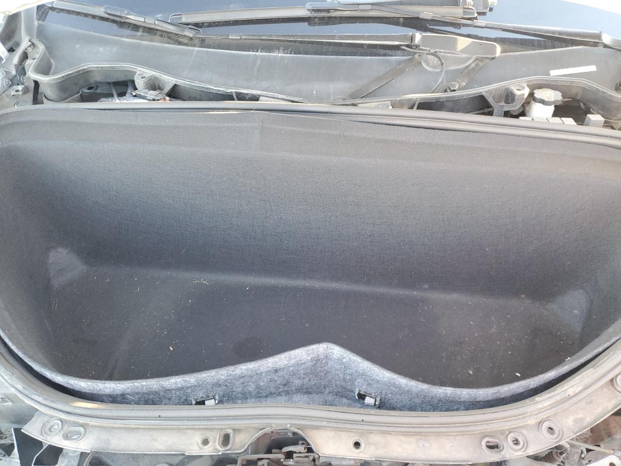 2017 Tesla Model X VIN: 5YJXCBE21HF046719 Lot: 87182875