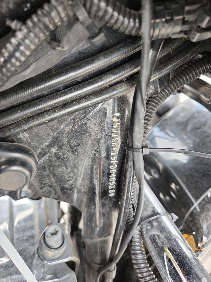 2015 Harley-Davidson Flhxs Street Glide Special VIN: 1HD1KRM15FB646586 Lot: 85699025