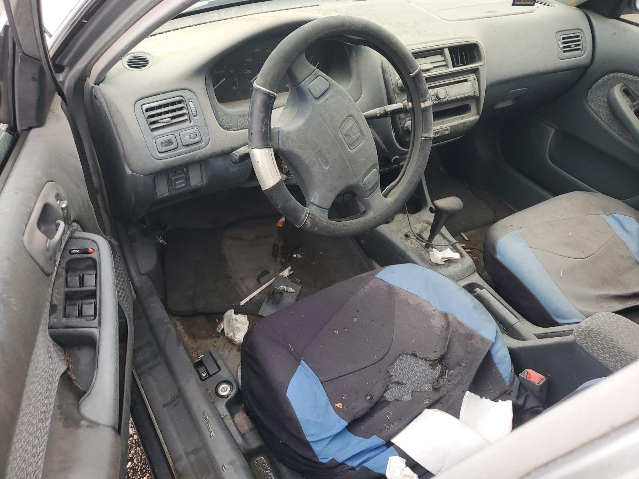 1999 Honda Civic Lx VIN: 1HGEJ6674XL017131 Lot: 85820105
