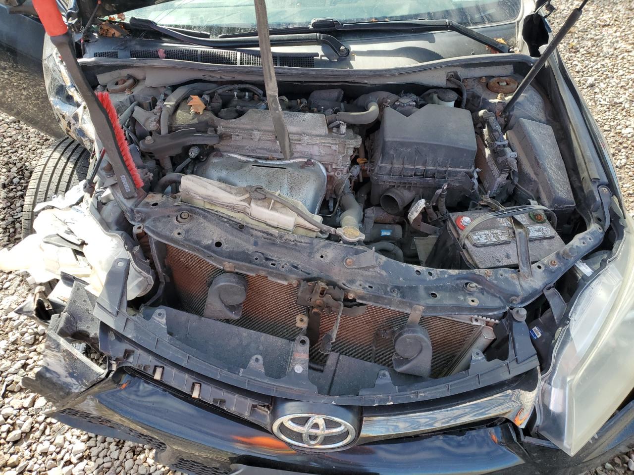 2015 Toyota Camry Le VIN: 4T1BF1FK5FU048824 Lot: 85322065