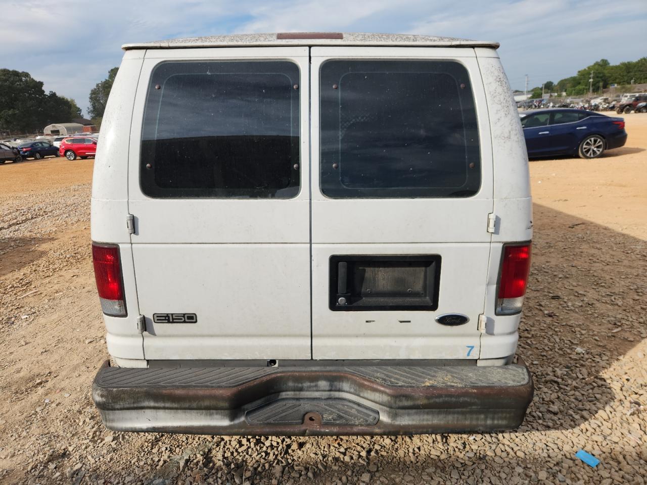 2002 Ford Econoline E150 Van VIN: 1FTRE14W02HB78640 Lot: 87234745