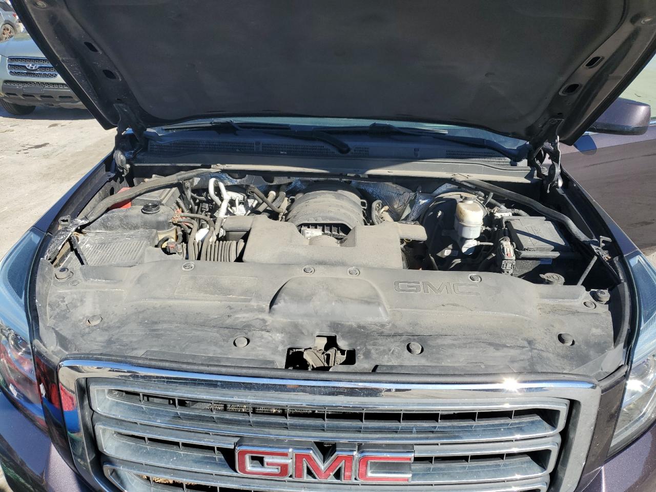 2015 GMC Yukon Xl K1500 Sle VIN: 1GKS2GKC5FR206099 Lot: 84037925