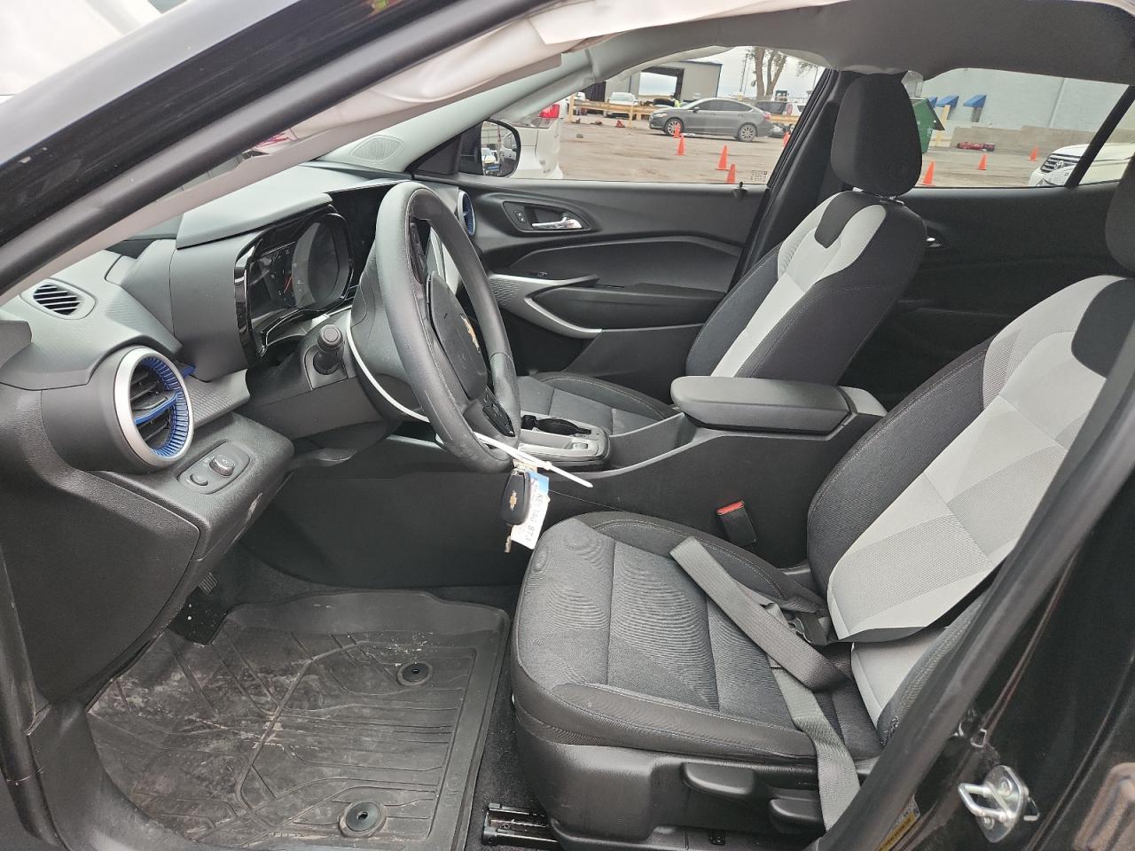 2024 Chevrolet Trax Ls VIN: KL77LFE26RC043544 Lot: 86259085