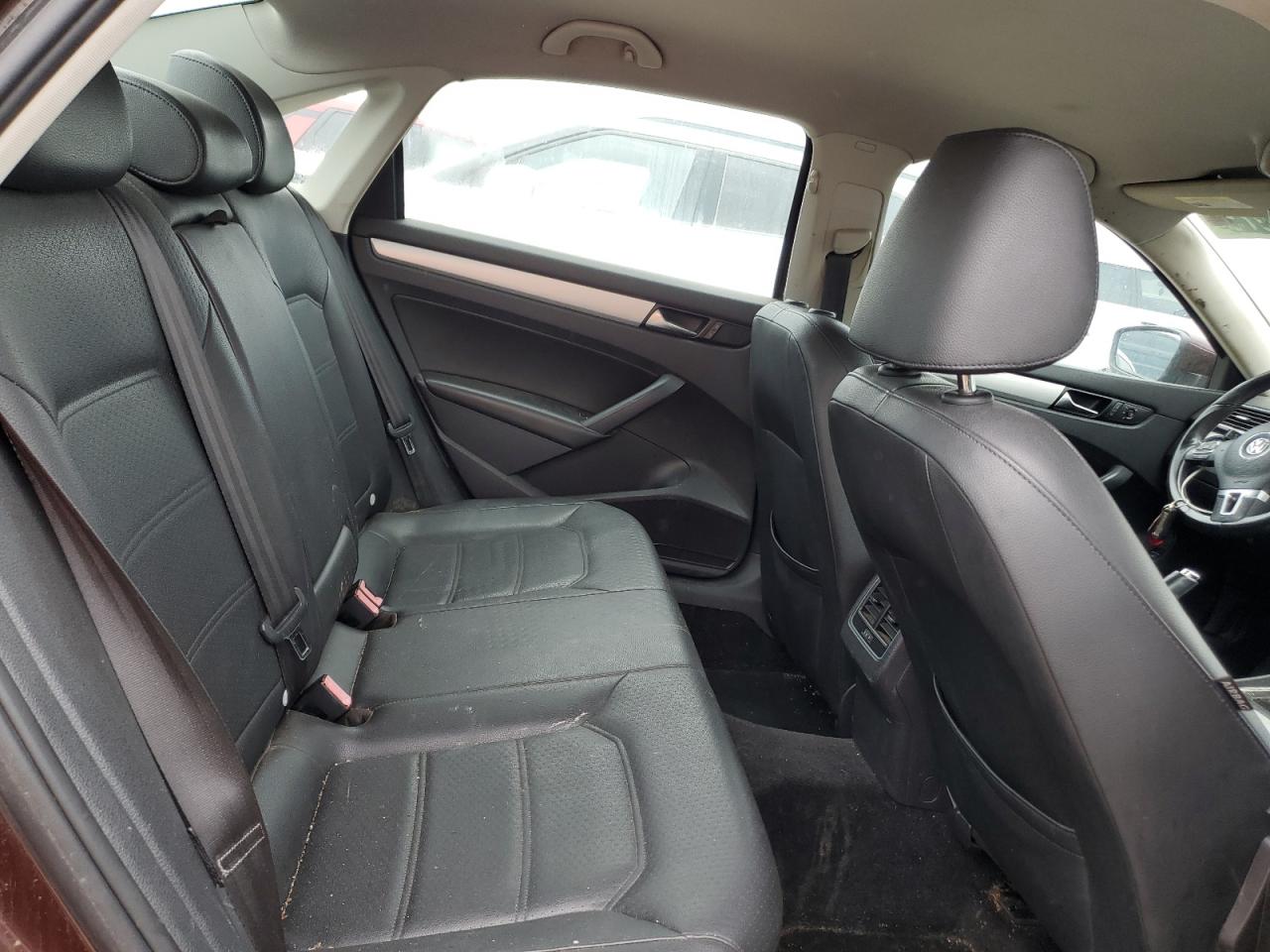 2013 Volkswagen Passat Se VIN: 1VWBP7A34DC076070 Lot: 85553965