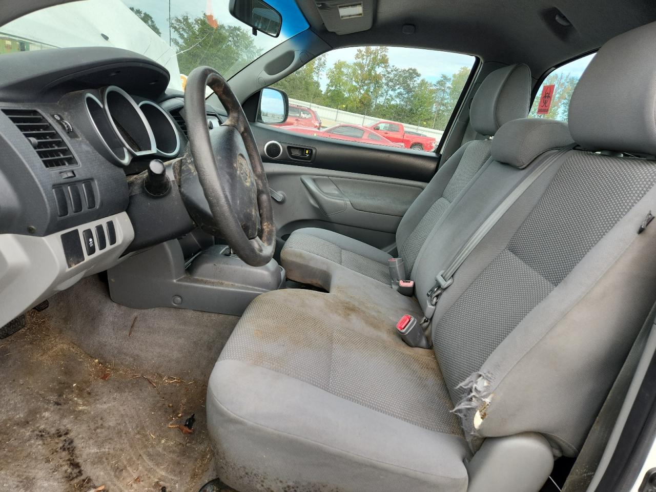 2011 Toyota Tacoma VIN: 5TFNX4CN2BX001645 Lot: 81139805