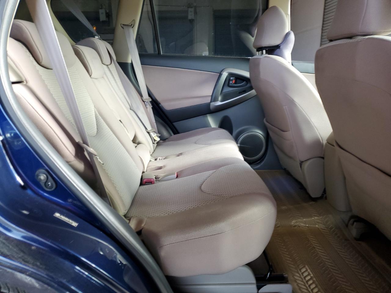 2007 Toyota Rav4 VIN: JTMZD33VX75075225 Lot: 82195925