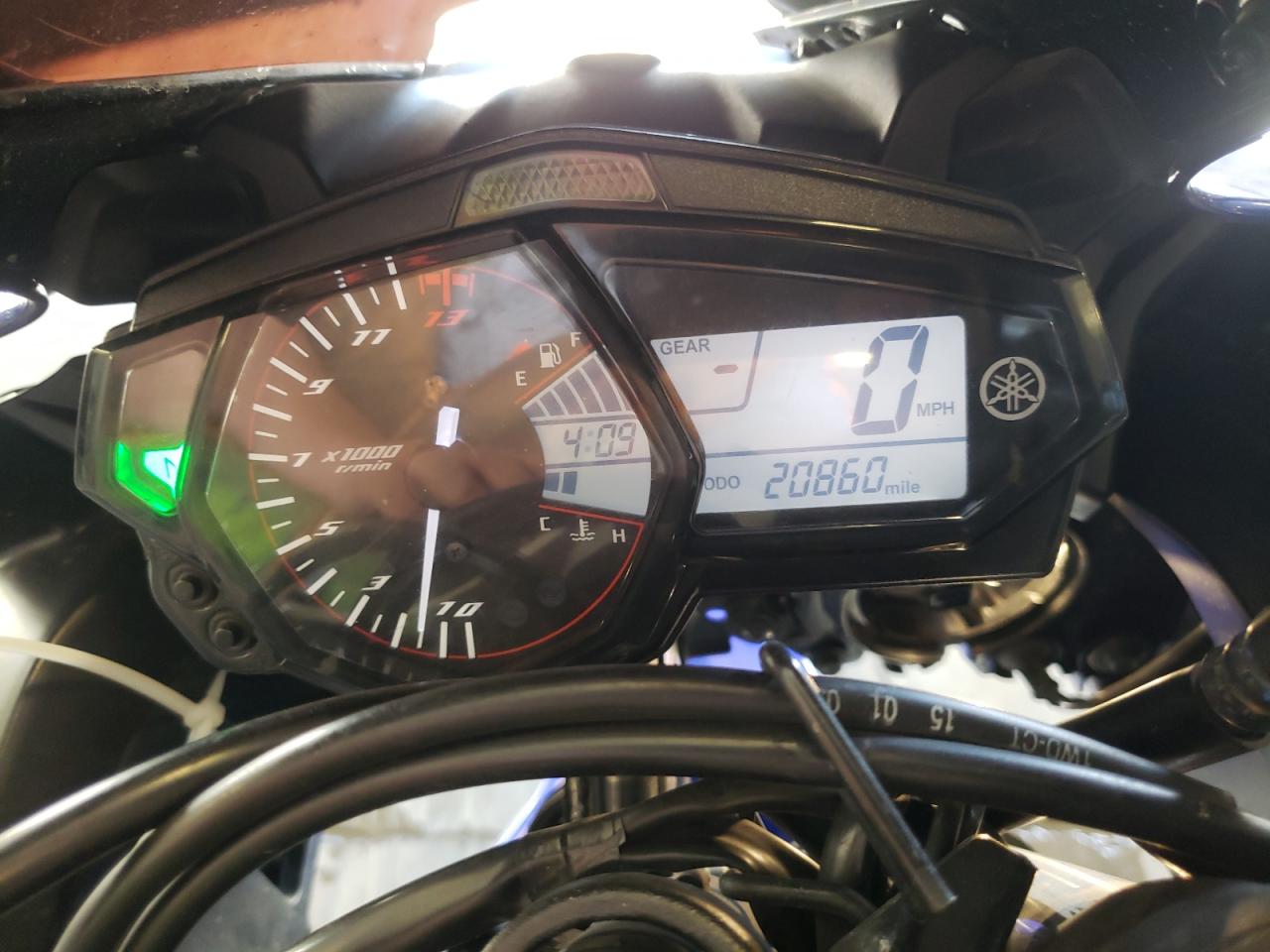 2015 Yamaha Yzfr3 VIN: MH3RH06Y4FK001227 Lot: 85119395