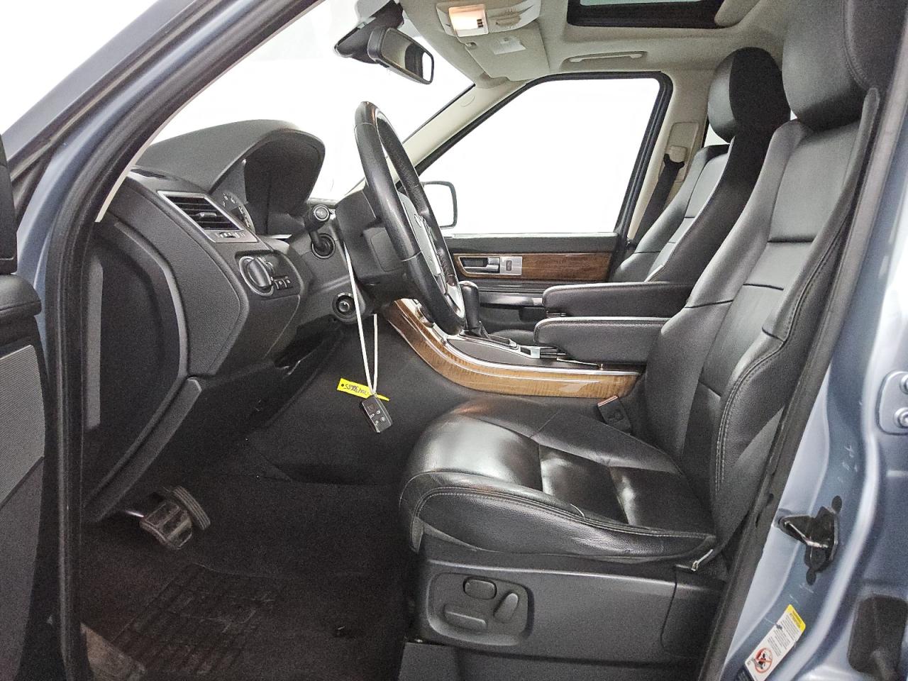 2011 Land Rover Range Rover Sport Hse VIN: SALSF2D44BA701596 Lot: 70430655