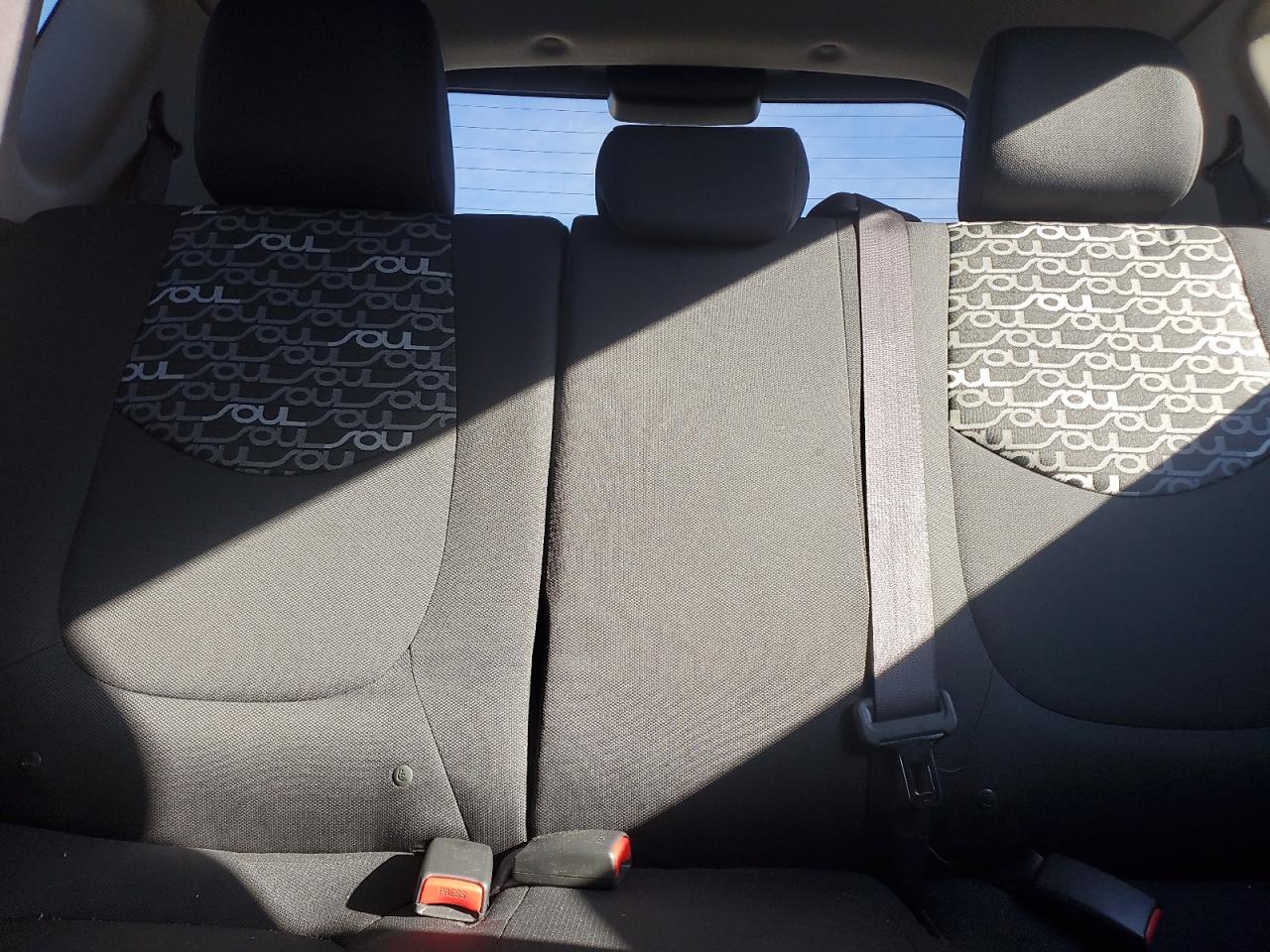 2011 Kia Soul + VIN: KNDJT2A22B7331678 Lot: 84955505