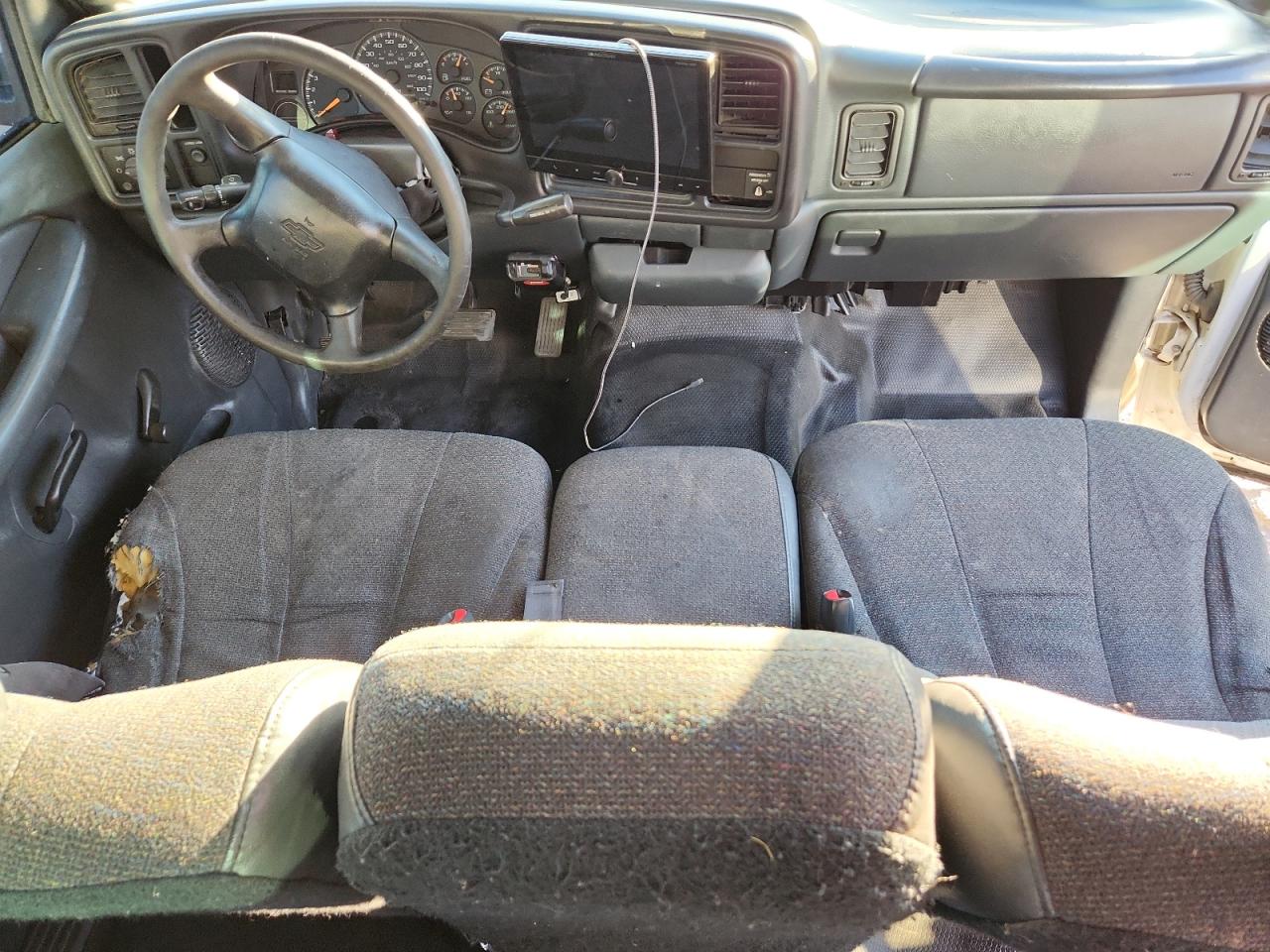 2000 Chevrolet Silverado C1500 VIN: 2GCEC19V5Y1358468 Lot: 87482605