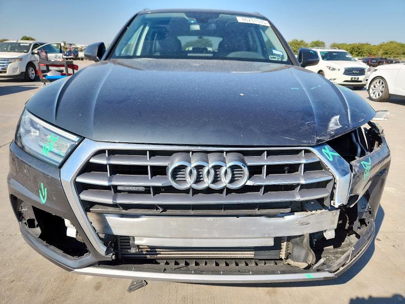  AUDI Q5 2018 Серый