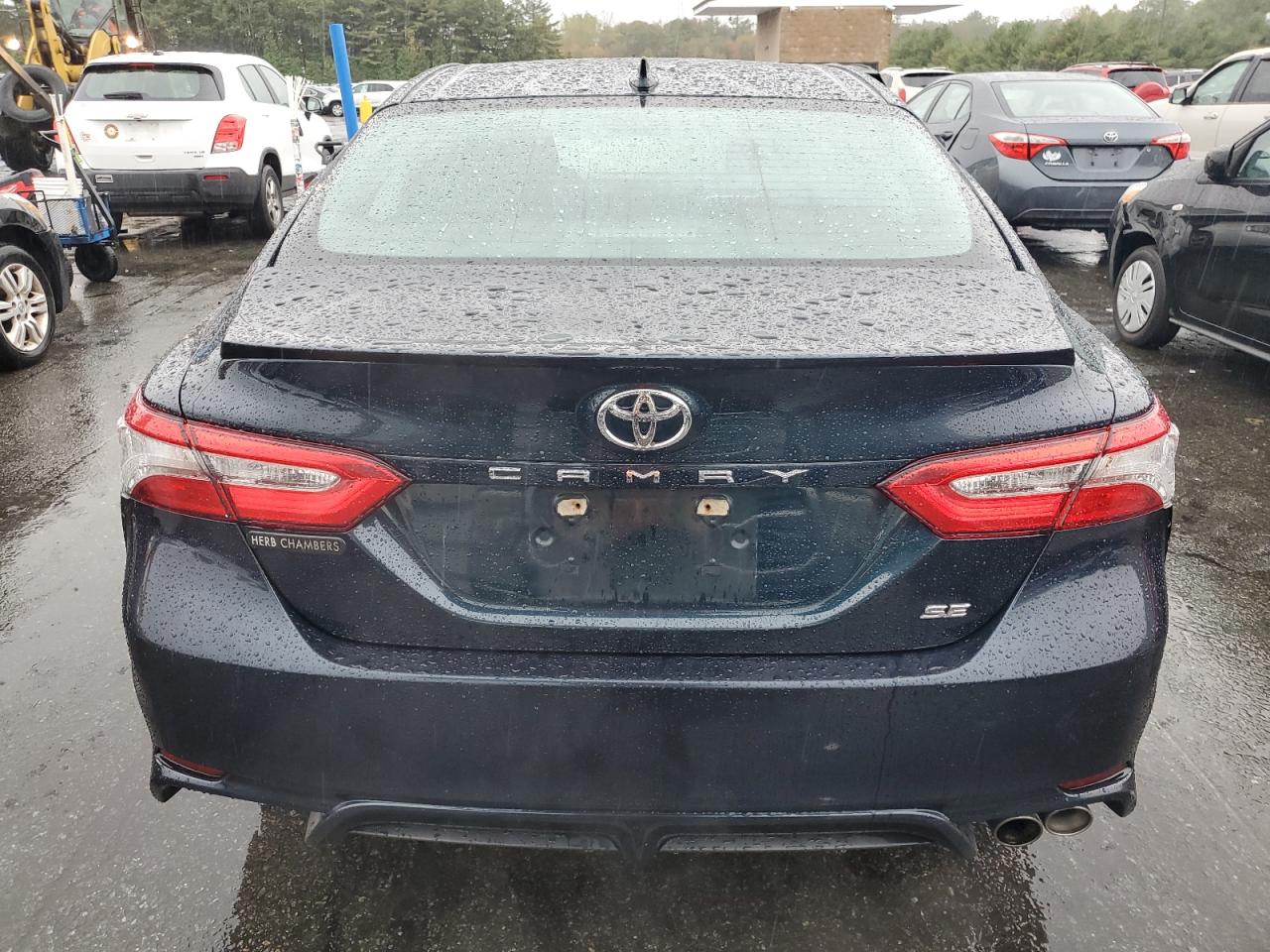 2018 Toyota Camry L VIN: 4T1B11HK7JU646532 Lot: 84759015