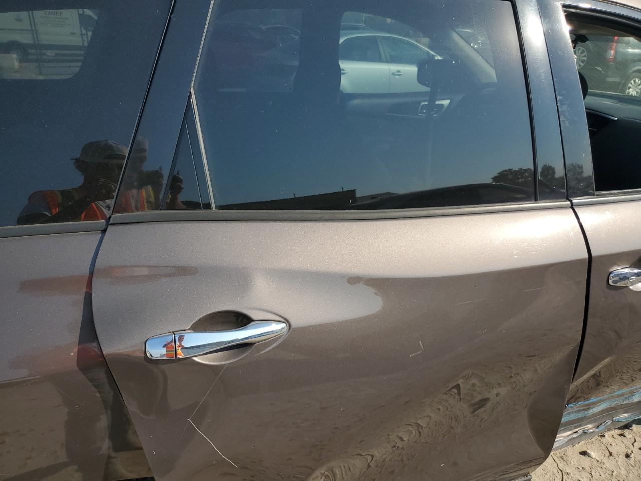 2015 Nissan Pathfinder S VIN: 5N1AR2MM0FC658083 Lot: 81996825