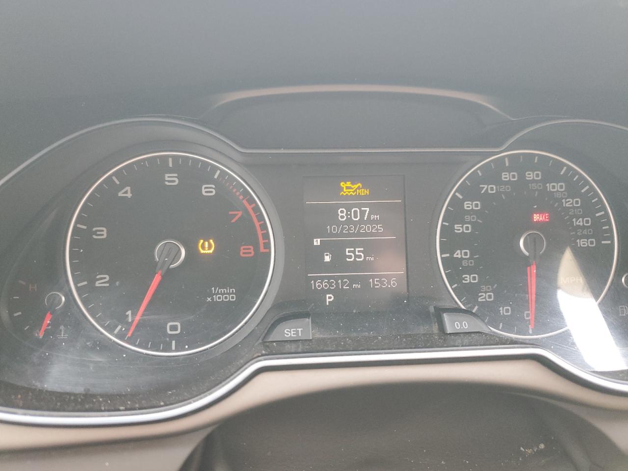 2014 Audi A4 Premium VIN: WAUAFAFL9EN005814 Lot: 90390925