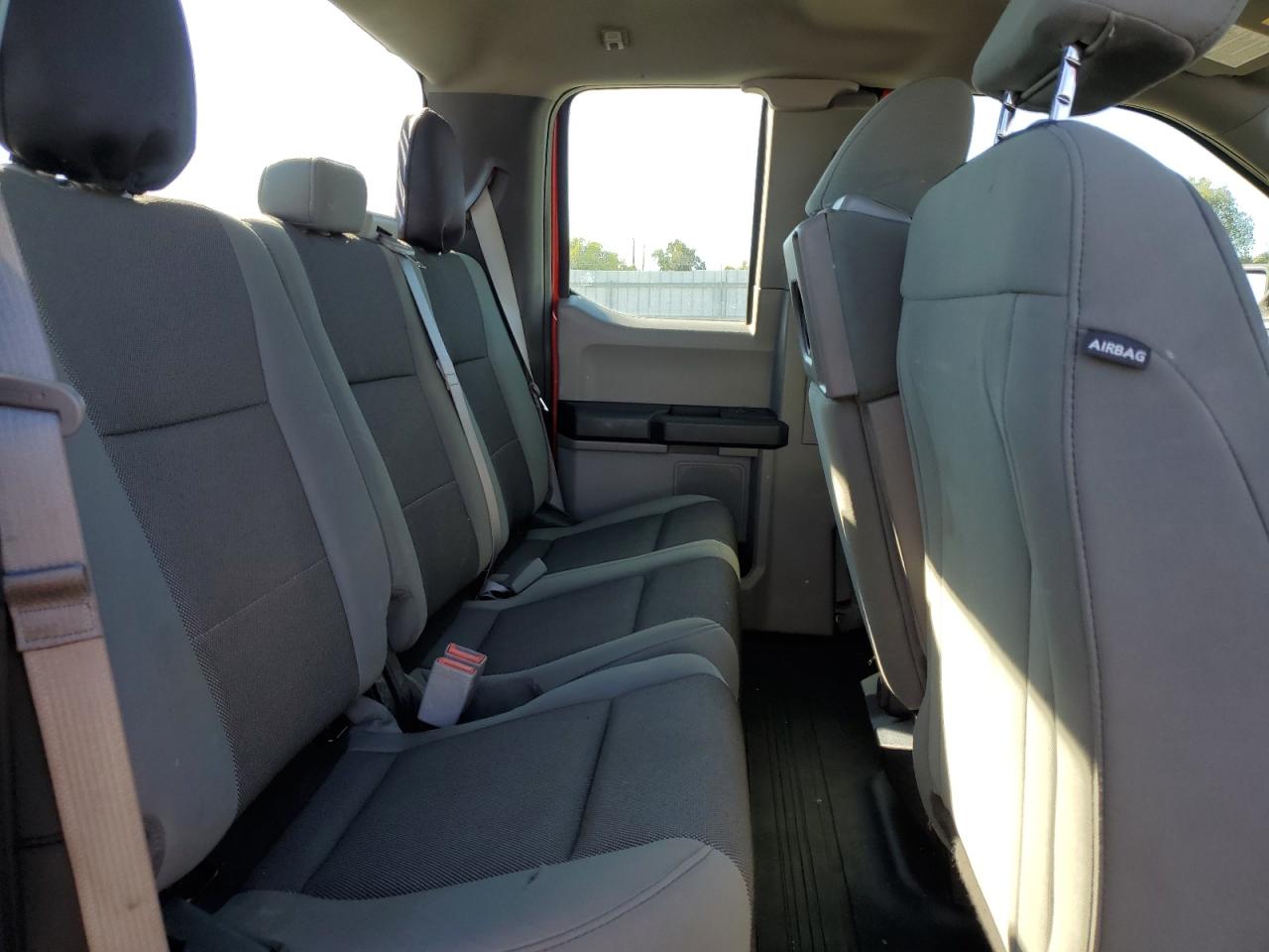 2018 Ford F150 Super Cab VIN: 1FTEX1CP5JKC34950 Lot: 85923555