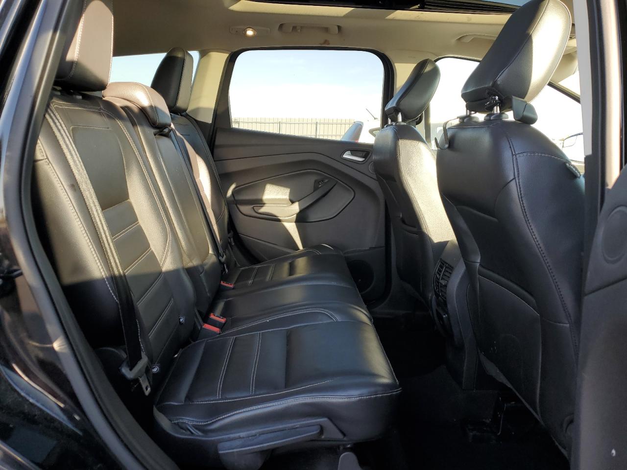 2018 Ford Escape Titanium VIN: 1FMCU9J93JUC63897 Lot: 84236905