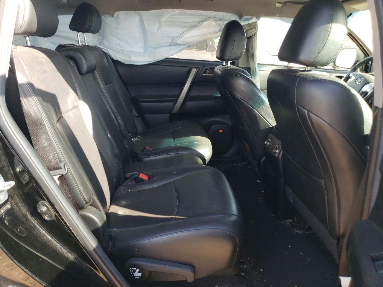 2012 Toyota Highlander Base VIN: 5TDBK3EH5CS105475 Lot: 81916685