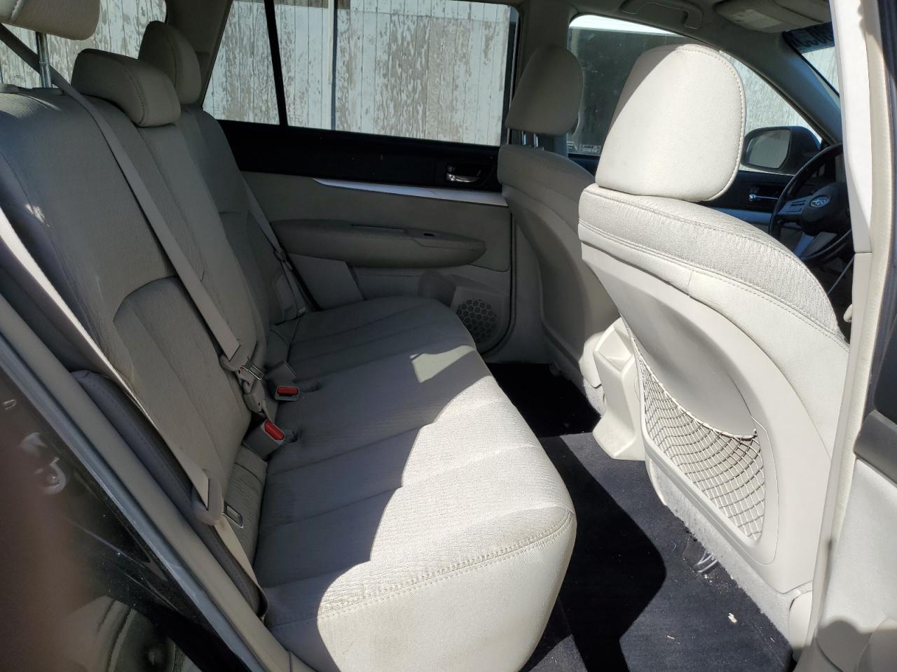 2011 Subaru Outback 2.5I Premium VIN: 4S4BRCCC4B3321901 Lot: 84803055