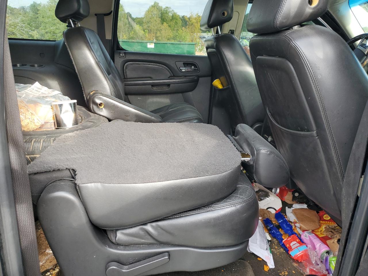 2007 GMC Yukon Xl Denali VIN: 1GKFK66877J248131 Lot: 82358775