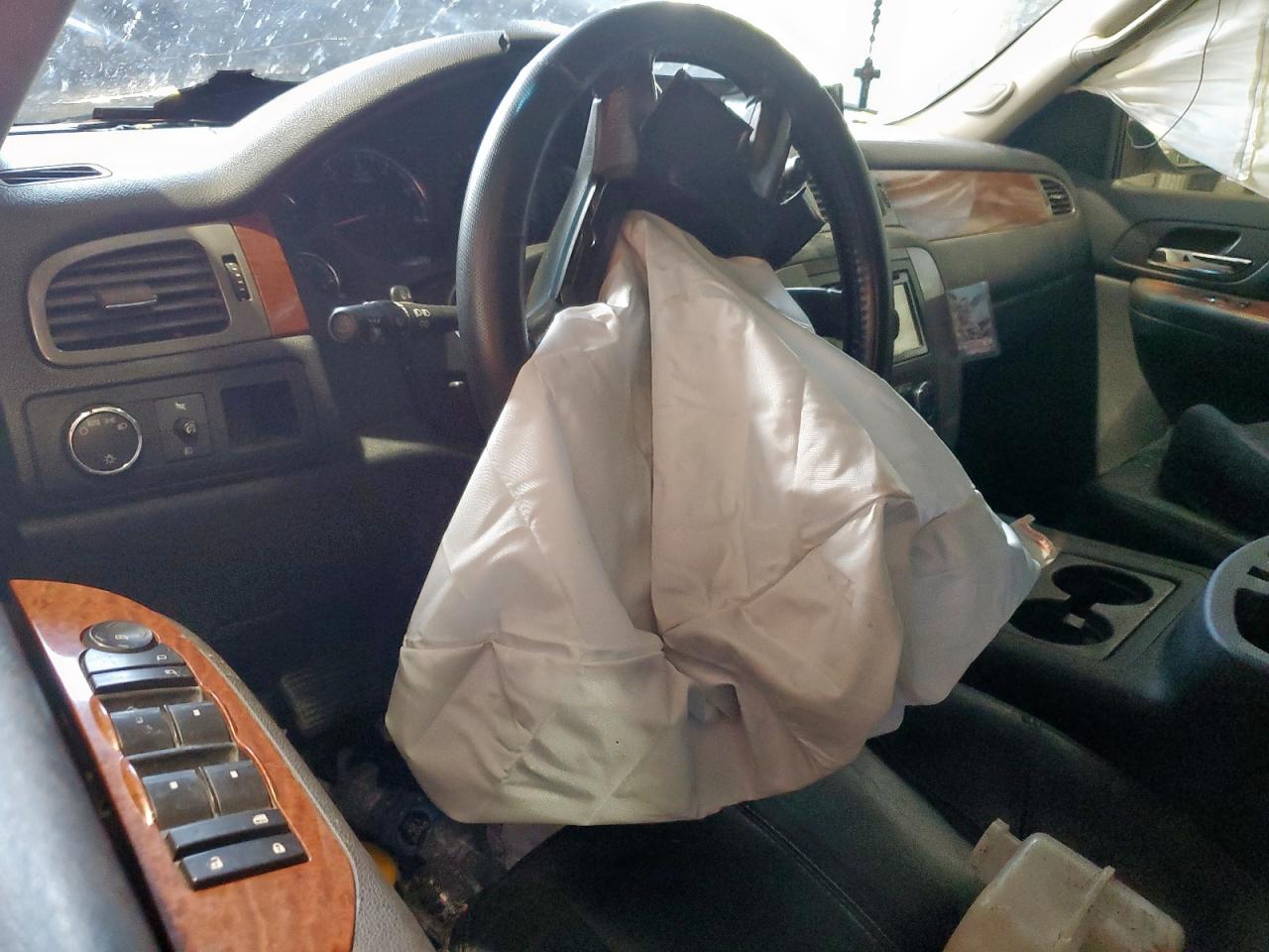 2008 GMC Yukon VIN: 1GKFC13088R253422 Lot: 85092465