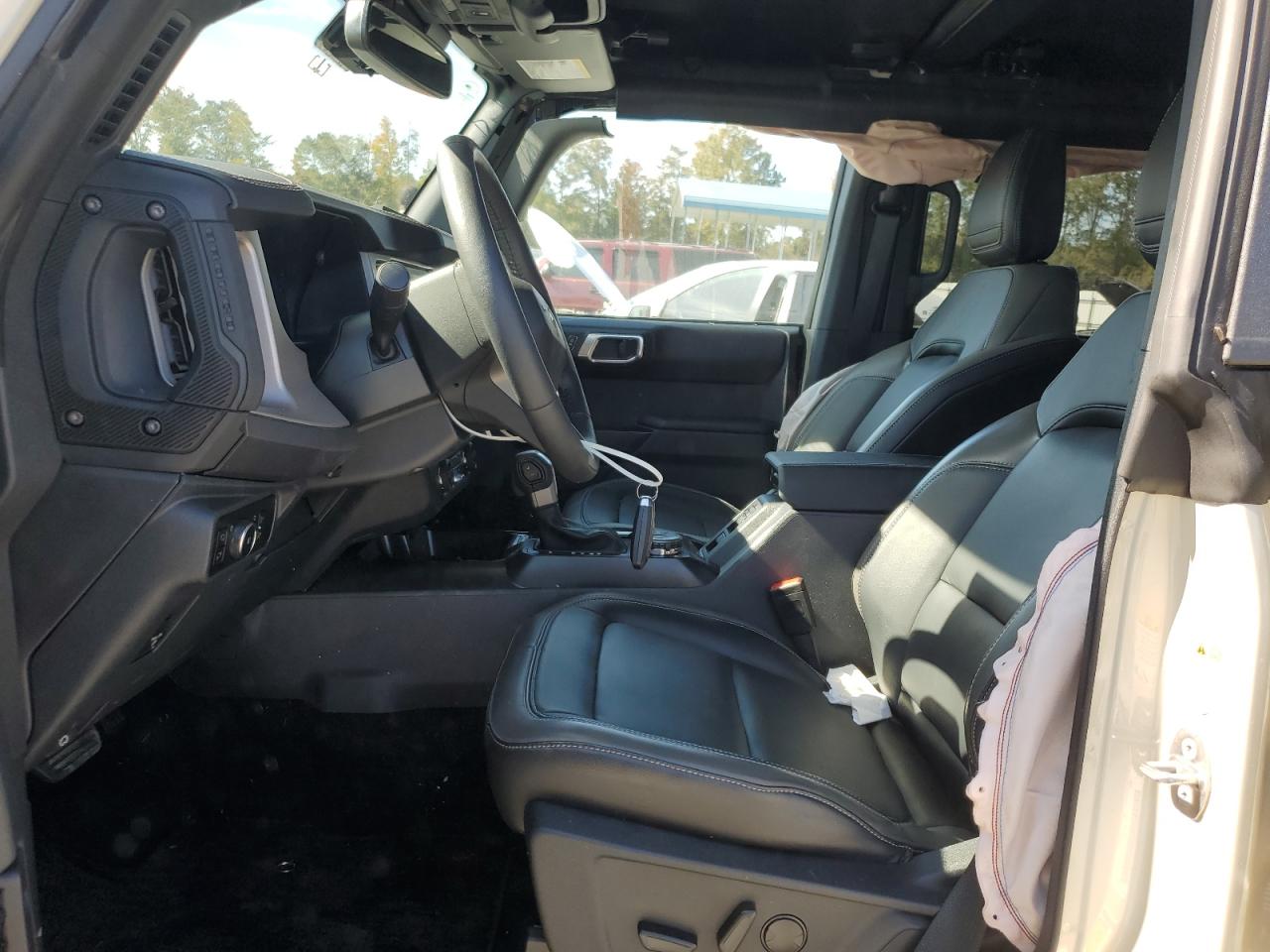 2025 Ford Bronco Outer Banks VIN: 1FMEE8BP1SLA41329 Lot: 86882605