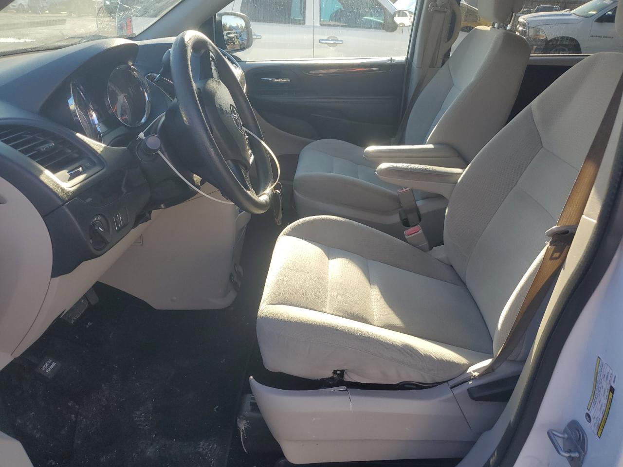 2018 Dodge Grand Caravan Se VIN: 2C4RDGBG2JR340384 Lot: 89630095