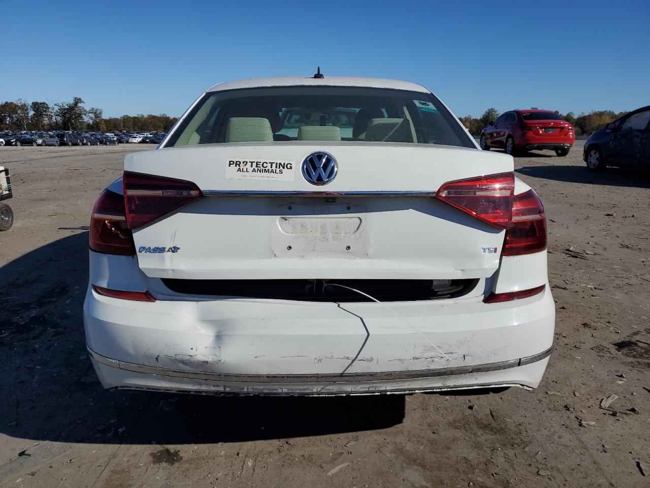 2017 Volkswagen Passat S VIN: 1VWAT7A34HC014438 Lot: 82577825