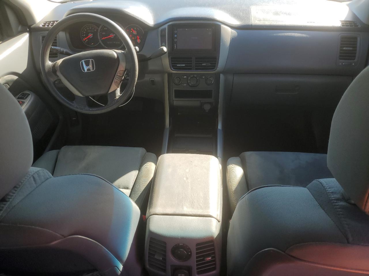 2007 Honda Pilot Lx VIN: 5FNYF28117B045101 Lot: 86882065