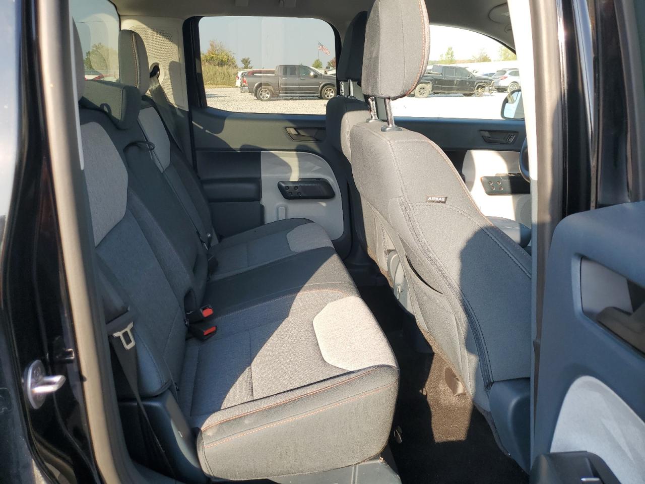 2024 Ford Maverick Xlt VIN: 3FTTW8J90RRB27500 Lot: 81972325