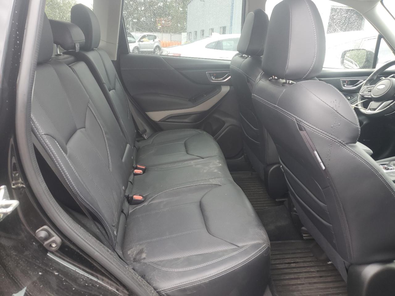 2022 Subaru Forester Limited VIN: JF2SKAPC5NH413728 Lot: 82276105