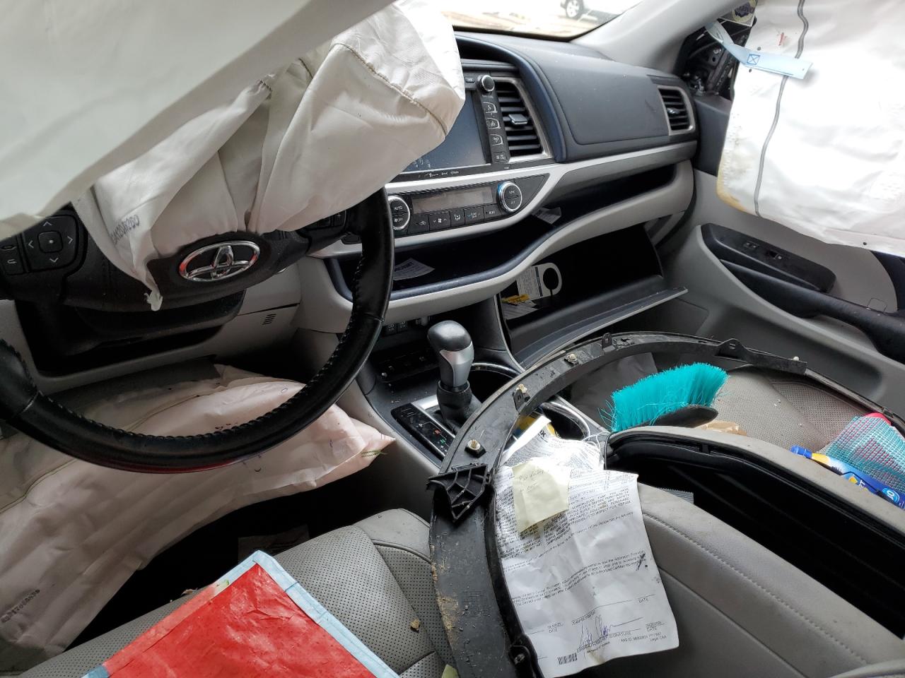 2017 Toyota Highlander Hybrid Limited VIN: 5TDDGRFH8HS029396 Lot: 85645675