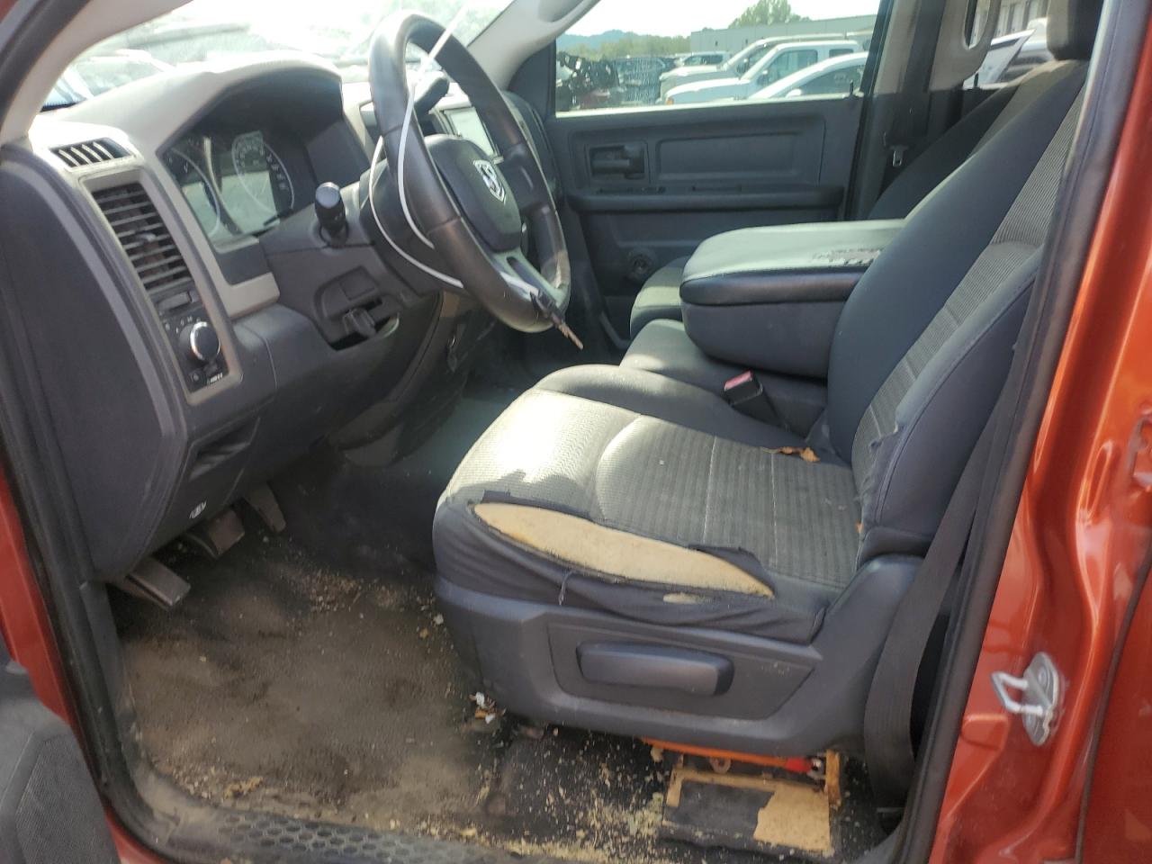 2009 Dodge Ram 1500 VIN: 1D3HB18P29S805477 Lot: 84559555