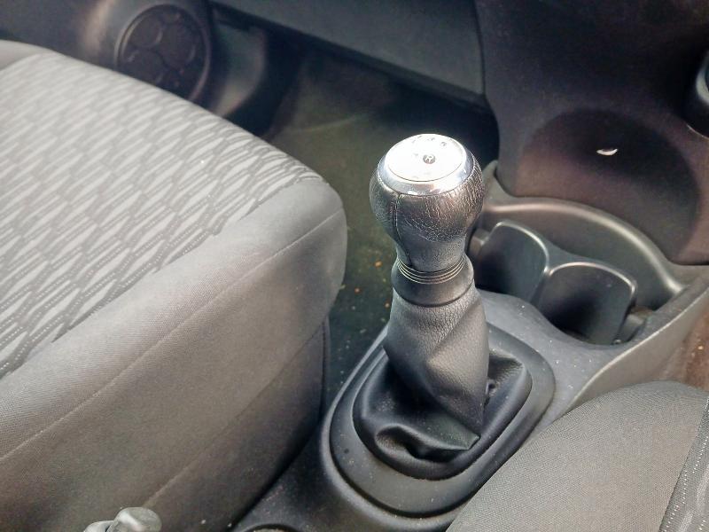 2012 TOYOTA YARIS EDITION VVT-I 