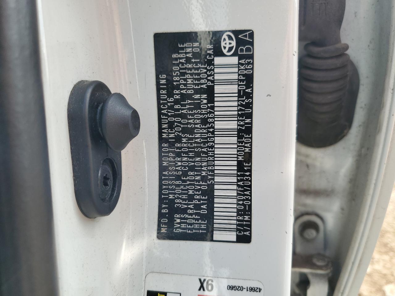 2016 Toyota Corolla L VIN: 5YFBURHE9GP458671 Lot: 86660105