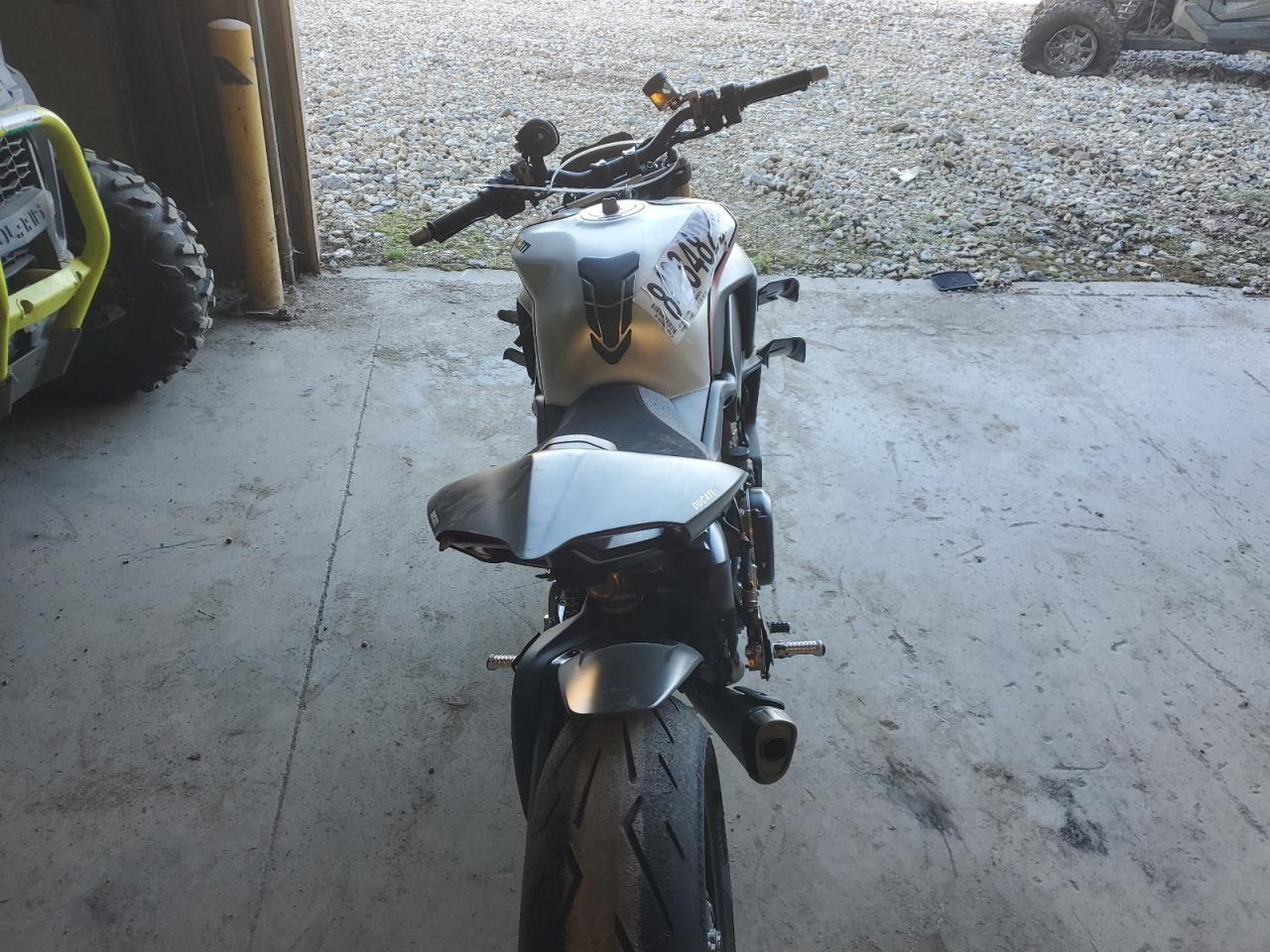 2022 Ducati Streetfighter V4 VIN: ZDMFAKNW7NB007706 Lot: 84284825