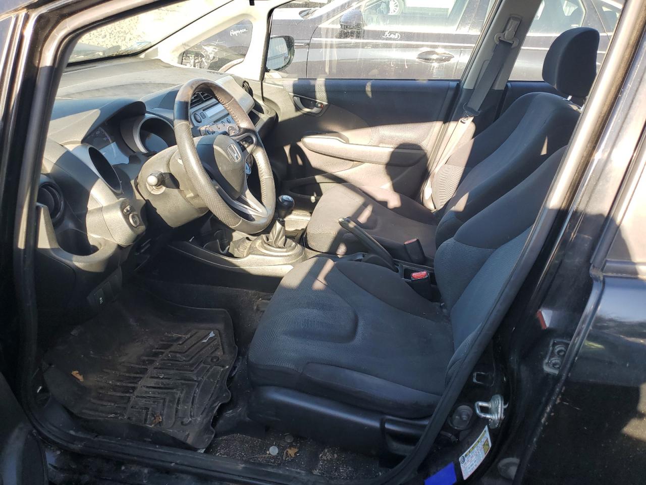 2011 Honda Fit Sport VIN: JHMGE8G53BS011726 Lot: 86851545