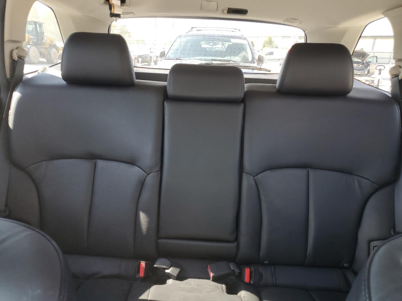 2011 Subaru Outback 3.6R Limited VIN: 4S4BRDLC6B2379312 Lot: 86428115