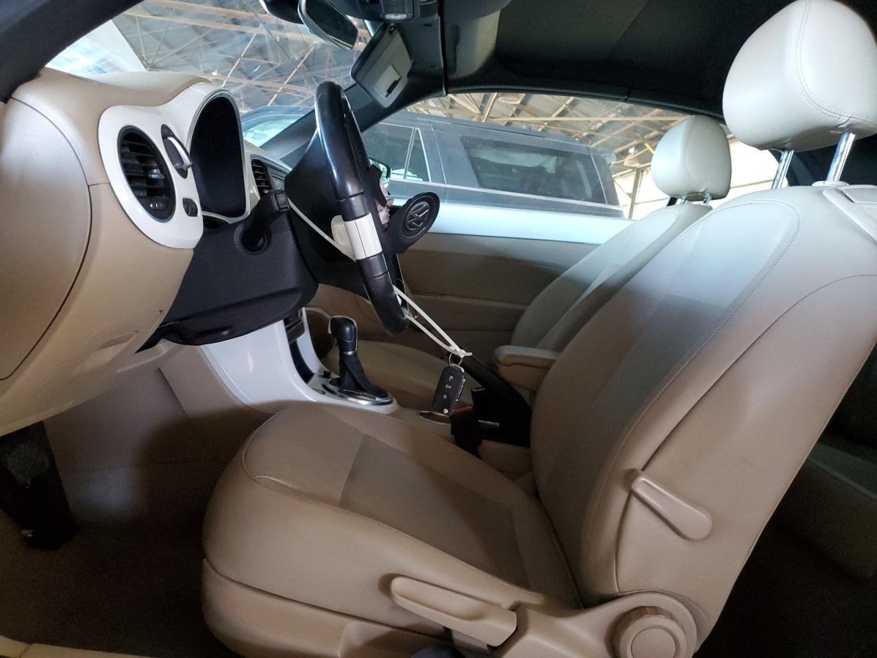 2017 Volkswagen Beetle S/Se VIN: 3VW517AT2HM807579 Lot: 85193465