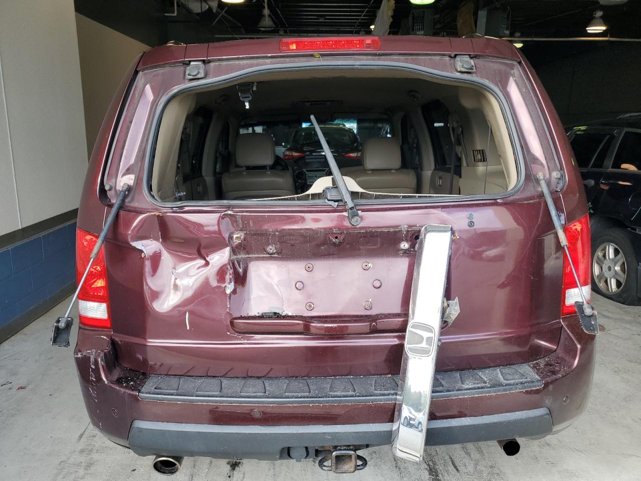 2009 Honda Pilot Touring VIN: 5FNYF48999B015381 Lot: 85514635