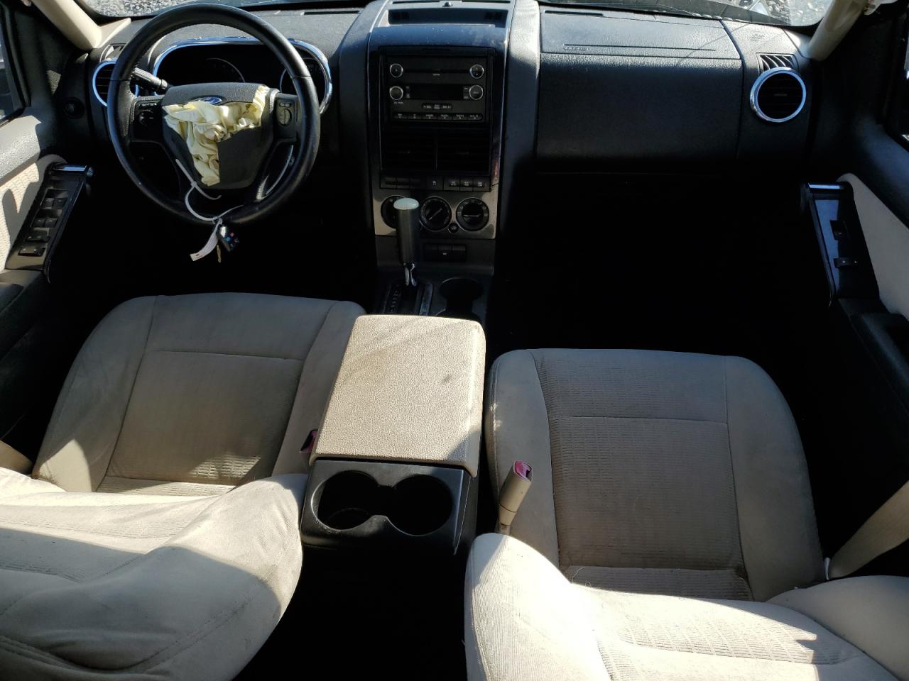 2008 Ford Explorer Xlt VIN: 1FMEU73898UA70732 Lot: 90444515