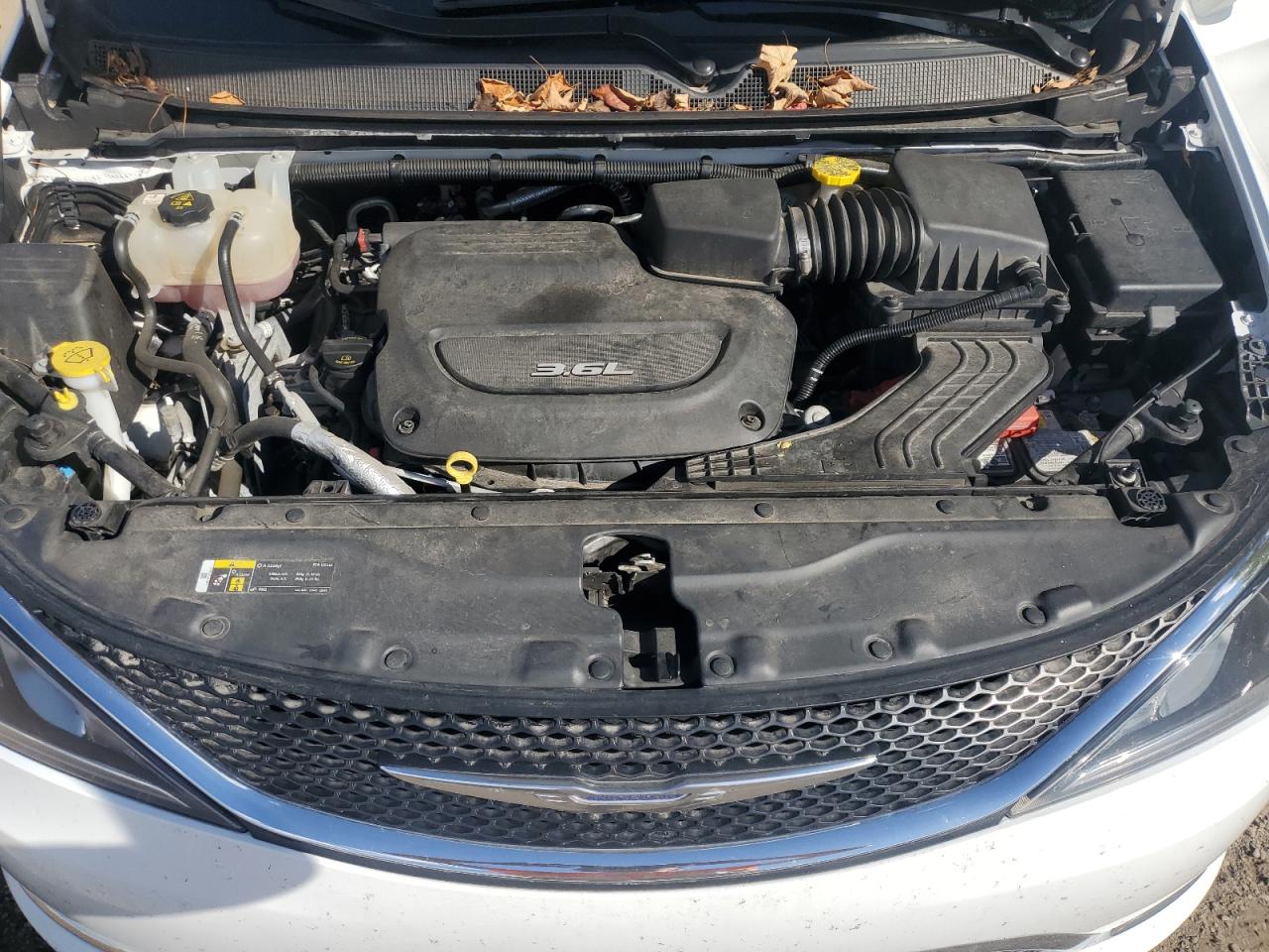 2018 Chrysler Pacifica Touring L Plus VIN: 2C4RC1EG7JR128060 Lot: 85095055