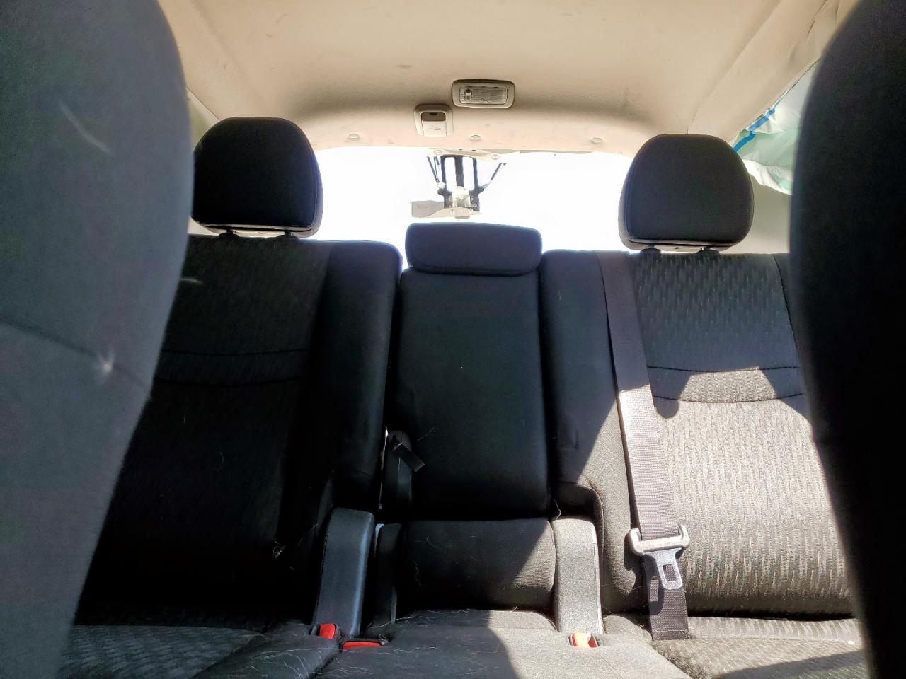 2017 Nissan Rogue S VIN: KNMAT2MT2HP528265 Lot: 85928865