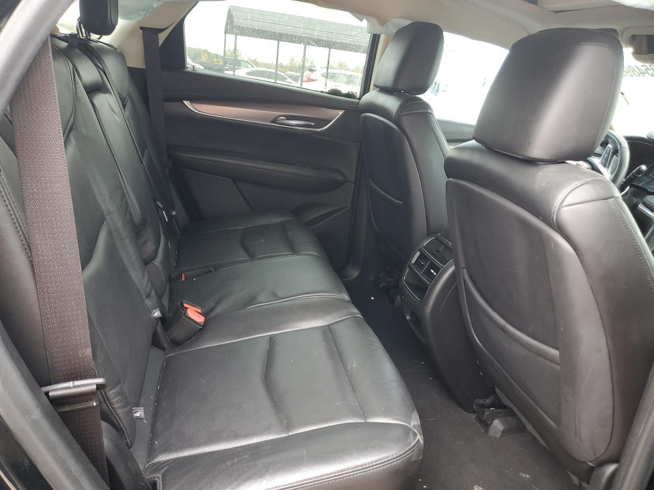 2018 Cadillac Xt5 Luxury VIN: 1GYKNCRS5JZ236828 Lot: 90354895